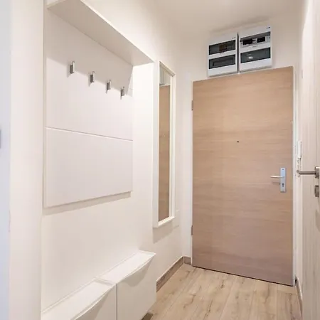 Stylish - New - Apartament