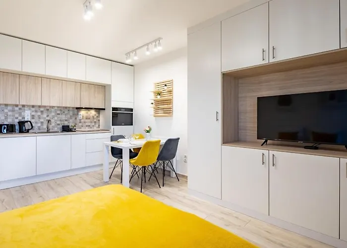 Stylish - New - Apartment